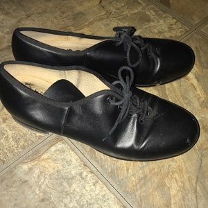 Capezio tap shoes